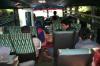 cesta minibuskem na posledni cast cesty " na trajekt z Sumbawy na Flores" takova "mistni" atmosfera - ridic vyhrava muslimske hity